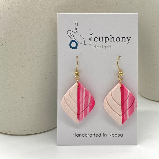 Shades of Pink Two-Tone Vertical Rhombus Earrings